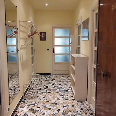 L'appartamento Giallo * 诺利