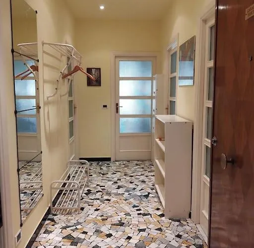 L'appartamento Giallo * Noli